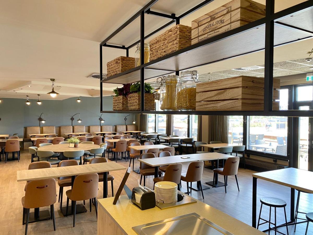 Skyline Airport Hotel Βάνταα Εξωτερικό φωτογραφία